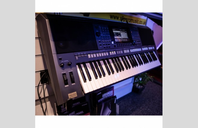 Used Yamaha PSR-S770 Keyboard (SN:BCXH01018) - Image 4